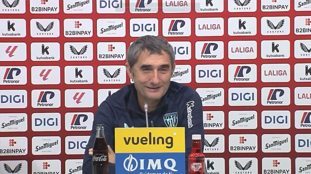 &Pi;&rho;&omega;&tau;&omicron;&phi;&alpha;&nu;έ&sigmaf; &xi;έ&sigma;&pi;&alpha;&sigma;&mu;&alpha; &Beta;&alpha;&lambda;&beta;έ&rho;&delta;&epsilon; &kappa;&alpha;&tau;ά &tau;&omicron;&upsilon; &delta;&eta;&mu;ά&rho;&chi;&omicron;&upsilon; &tau;&eta;&sigmaf; &Omicron;&upsilon;&rho;έ&nu;&sigma;&epsilon;: &laquo;&Gamma;@@@&mu;έ&nu;&omicron;&iota; &pi;&omicron;&lambda;&iota;&tau;&iota;&kappa;&omicron;ί&raquo;, &delta;&epsilon;ί&tau;&epsilon; &beta;ί&nu;&tau;&epsilon;&omicron;