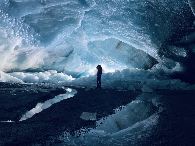 &Alpha;&nu;&eta;&sigma;&upsilon;&chi;&eta;&tau;&iota;&kappa;ή &alpha;&pi;ώ&lambda;&epsilon;&iota;&alpha; &pi;&alpha;&gamma;&epsilon;&tau;ώ&nu;&omega;&nu; &omega;&sigmaf; &tau;&omicron; 2100 &pi;&rho;&omicron;&beta;&lambda;έ&pi;&omicron;&upsilon;&nu; &omicron;&iota; &epsilon;&pi;&iota;&sigma;&tau;ή&mu;&omicron;&nu;&epsilon;&sigmaf;, &delta;&upsilon;&sigma;&omicron;ί&omega;&nu;&epsilon;&sigmaf; &omicron;&iota; &epsilon;&kappa;&tau;&iota;&mu;ή&sigma;&epsilon;&iota;&sigmaf; &gamma;&iota;&alpha; &tau;&iota;&sigmaf; Ά&lambda;&pi;&epsilon;&iota;&sigmaf;