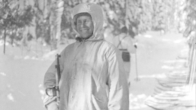 &Sigma;&alpha;&nu; &sigma;ή&mu;&epsilon;&rho;&alpha; &gamma;&epsilon;&nu;&nu;ή&theta;&eta;&kappa;&epsilon; &omicron; &laquo;&Lambda;&epsilon;&upsilon;&kappa;ό&sigmaf; &Theta;ά&nu;&alpha;&tau;&omicron;&sigmaf;&raquo;: &Omicron; &theta;&rho;&upsilon;&lambda;&iota;&kappa;ό&sigmaf; &epsilon;&lambda;&epsilon;ύ&theta;&epsilon;&rho;&omicron;&sigmaf; &sigma;&kappa;&omicron;&pi;&epsilon;&upsilon;&tau;ή&sigmaf; &Sigma;ί&mu;&omicron; &Chi;έ&iota;&chi;&epsilon;