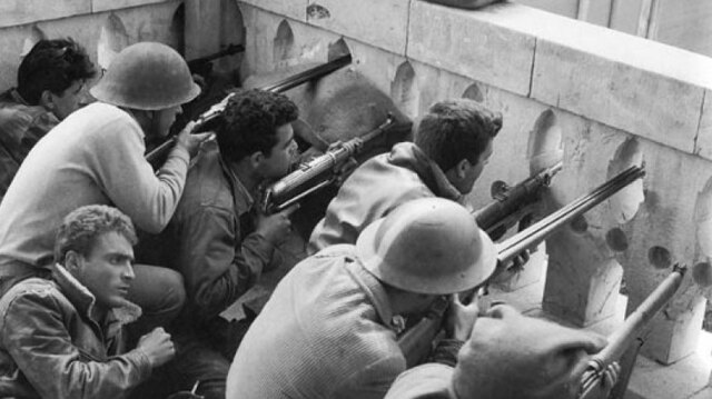 ΧΡΙΣΤΟΥΓΕΝΝΑ ΤΗΣ ΔΙΧΟΤΟΜΗΣΗΣ ΣΤΗΝ ΚΥΠΡΟ: ΤΑ «ΔΕΚΕΜΒΡΙΑΝΑ» ΤΟΥ 1963 ΠΟΥ ΒΑΦΤΗΚΑΝ ΣΤΟ ΑΙΜΑ