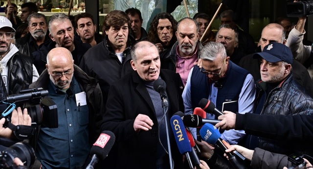 &Pi;&rho;ό&epsilon;&delta;&rho;&omicron;&sigmaf; &sigma;&upsilon;&nu;&omicron;&mu;&omicron;&sigma;&pi;&omicron;&nu;&delta;ί&alpha;&sigmaf; &lambda;&alpha;ϊ&kappa;ώ&nu; &alpha;&gamma;&omicron;&rho;ώ&nu;: &Omicron; &Theta;&epsilon;&omicron;&delta;&omega;&rho;&iota;&kappa;ά&kappa;&omicron;&sigmaf; &delta;έ&chi;&theta;&eta;&kappa;&epsilon; ό,&tau;&iota; &tau;&rho;&omicron;&pi;&omicron;&pi;&omicron;&iota;ή&sigma;&epsilon;&iota;&sigmaf; &zeta;&eta;&tau;ή&sigma;&alpha;&mu;&epsilon;