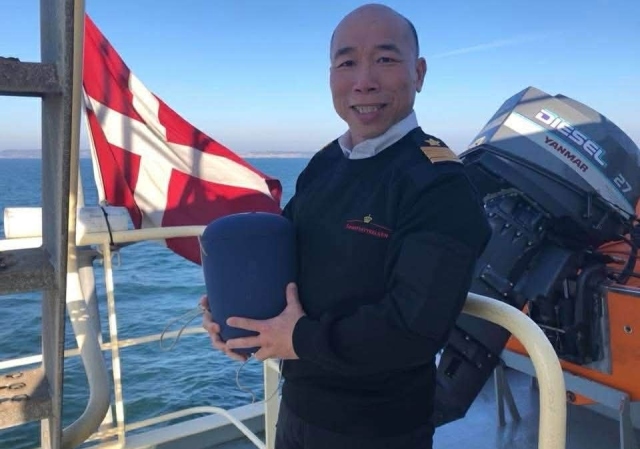 &Pi;&lambda;&omicron;ί&alpha;&rho;&chi;&omicron;&sigmaf; &tau;&omicron;&upsilon; &Beta;&alpha;&sigma;&iota;&lambda;&iota;&kappa;&omicron;ύ &Nu;&alpha;&upsilon;&tau;&iota;&kappa;&omicron;ύ &tau;&eta;&sigmaf; &Delta;&alpha;&nu;ί&alpha;&sigmaf; &sigma;&tau;&omicron; protothema.gr: &Gamma;&iota;&alpha;&tau;ί &omicron; &Tau;&rho;&alpha;&mu;&pi; &theta;έ&lambda;&epsilon;&iota; &tau;&omicron;&nu; έ&lambda;&epsilon;&gamma;&chi;&omicron; &tau;&eta;&sigmaf; &Gamma;&rho;&omicron;&iota;&lambda;&alpha;&nu;&delta;ί&alpha;&sigmaf;