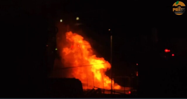 &Delta;&epsilon;ί&tau;&epsilon; &beta;ί&nu;&tau;&epsilon;&omicron;: &Phi;&omega;&tau;&iota;ά &sigma;&tau;&alpha; &Kappa;&alpha;&zeta;ά&nu;&iota;&alpha; &sigma;&tau;&omicron; &Pi;έ&rho;&alpha;&mu;&alpha;, &pi;&omicron;&iota;&omicron;&iota; &delta;&rho;ό&mu;&omicron;&iota; έ&kappa;&lambda;&epsilon;&iota;&sigma;&alpha;&nu;