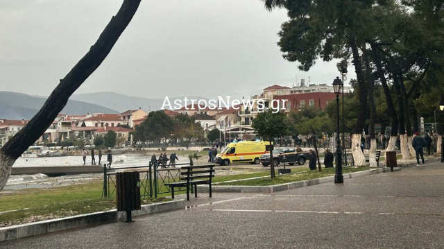 &Nu;&epsilon;&kappa;&rho;ό&sigmaf; &lambda;&iota;&mu;&epsilon;&nu;&iota;&kappa;ό&sigmaf; &sigma;&tau;&omicron; &Pi;&alpha;&rho;ά&lambda;&iota;&omicron; Ά&sigma;&tau;&rho;&omicron;&sigmaf; &pi;&omicron;&upsilon; έ&pi;&epsilon;&sigma;&epsilon; &sigma;&tau;&eta; &theta;ά&lambda;&alpha;&sigma;&sigma;&alpha; &epsilon;&nu;ώ &pi;&rho;&omicron;&sigma;&pi;&alpha;&theta;&omicron;ύ&sigma;&epsilon; &nu;&alpha; &delta;έ&sigma;&epsilon;&iota; &sigma;&kappa;ά&phi;&omicron;&sigmaf;: &laquo;&Mu;&alpha;&sigmaf; &pi;ή&rho;&epsilon; &tau;&omicron; &kappa;ύ&mu;&alpha;&raquo; &lambda;έ&epsilon;&iota; &mu;ά&rho;&tau;&upsilon;&rho;&alpha;&sigmaf;