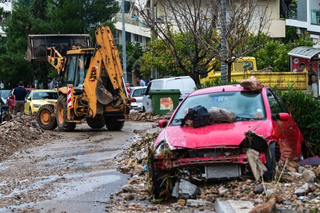 &Sigma;&alpha;&rho;&omega;&tau;&iota;&kappa;ό &tau;&omicron; &pi;έ&rho;&alpha;&sigma;&mu;&alpha; &tau;&eta;&sigmaf; &kappa;&alpha;&kappa;&omicron;&kappa;&alpha;&iota;&rho;ί&alpha;&sigmaf; &sigma;&tau;&eta;&nu; &Alpha;&tau;&tau;&iota;&kappa;ή: &Pi;ά&nu;&omega; &alpha;&pi;ό 900 &kappa;&lambda;ή&sigma;&epsilon;&iota;&sigmaf; &sigma;&tau;&eta;&nu; &Pi;&upsilon;&rho;&omicron;&sigma;&beta;&epsilon;&sigma;&tau;&iota;&kappa;ή