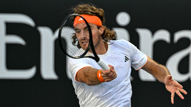 Miami Open, &Tau;&sigma;&iota;&tau;&sigma;&iota;&pi;ά&sigmaf; - &Nu;&tau;&epsilon; &Mu;&iota;&nu;ό&rho; 2-0: &laquo;&Kappa;&alpha;&theta;ά&rho;&iota;&sigma;&epsilon;&raquo; &tau;&omicron;&nu; &Alpha;&upsilon;&sigma;&tau;&rho;&alpha;&lambda;ό &kappa;&alpha;&iota; &sigma;&tau;&omicron;&nu; 3&omicron; &gamma;ύ&rho;&omicron; &pi;&alpha;ί&zeta;&epsilon;&iota; &mu;&epsilon; &tau;&omicron;&nu; &Alpha;&rho;&tau;&omicron;ύ&rho; &Phi;&iota;&sigmaf;