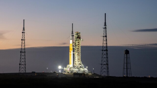 NASA: ΝΕΑ ΑΝΑΒΟΛΗ ΓΙΑ ΤΗΝ ΕΠΑΝΔΡΩΜΕΝΗ ΑΠΟΣΤΟΛΗ ARTEMIS 2 ΓΥΡΩ ΑΠΟ ΤΗ ΣΕΛΗΝΗ, ΜΕΤΑΤΙΘΕΤΑΙ ΓΙΑ ΤΟΝ ΜΑΡΤΙΟ Η ΕΚΤΟΞΕΥΣΗ