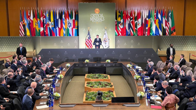 ΕΕ, ΗΠΑ ΚΑΙ ΙΑΠΩΝΙΑ ΥΠΕΓΡΑΨΑΝ ΣΗΜΑΝΤΙΚΗ ΣΥΜΦΩΝΙΑ ΓΙΑ ΤΑ ΚΡΙΣΙΜΑ ΟΡΥΚΤΑ