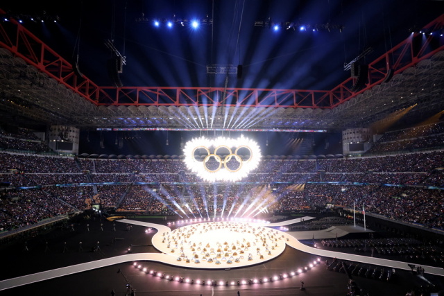 Ο μύθος του Έρωτα και της Ψυχής στο εντυπωσιακό τελετουργικό της τελετής έναρξης των Χειμερινών Ολυμπιακών Αγώνων 