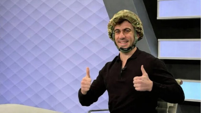 Ο ΦΕΙΔΙΑΣ ΠΑΝΑΓΙΩΤΟΥ ΜΕ ΚΡΑΝΟΣ ΚΑΙ... SOCIAL MEDIA ΥΠΟΨΗΦΙΟΣ ΚΑΙ ΓΙΑ ΤΙΣ ΒΟΥΛΕΥΤΙΚΕΣ ΕΚΛΟΓΕΣ ΤΗΣ ΚΥΠΡΟΥ