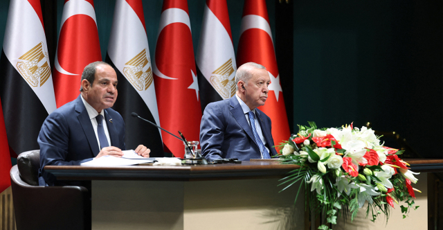 &Sigma;&upsilon;&mu;&phi;&omega;&nu;ί&alpha; &Tau;&omicron;&upsilon;&rho;&kappa;ί&alpha;&sigmaf; - &Alpha;&iota;&gamma;ύ&pi;&tau;&omicron;&upsilon; &gamma;&iota;&alpha; &epsilon;&xi;&omicron;&pi;&lambda;&iota;&sigma;&mu;&omicron;ύ&sigmaf; ύ&psi;&omicron;&upsilon;&sigmaf; 350 &epsilon;&kappa;&alpha;&tau;. &delta;&omicron;&lambda;&alpha;&rho;ί&omega;&nu;