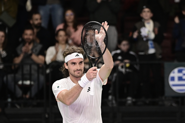 Με ηγέτη τον Τσιτσιπά η Ελλάδα 3-1 το Μεξικό στο Davis Cup 