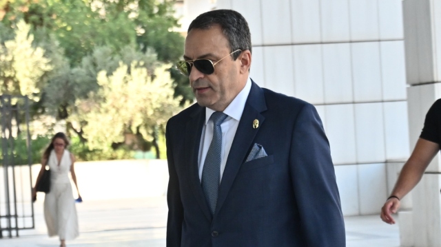 &Epsilon;&phi;&epsilon;&tau;&epsilon;ί&omicron; &gamma;&iota;&alpha; &laquo;&Sigma;&pi;&alpha;&rho;&tau;&iota;ά&tau;&epsilon;&sigmaf;&raquo;: &Alpha;&pi;&alpha;&lambda;&lambda;&alpha;&gamma;ή &zeta;ή&tau;&eta;&sigma;&epsilon; &eta; &Epsilon;&iota;&sigma;&alpha;&gamma;&gamma;&epsilon;&lambda;έ&alpha;&sigmaf; &gamma;&iota;&alpha;&tau;ί &laquo;&delta;&epsilon;&nu; &pi;&rho;&omicron;έ&kappa;&upsilon;&psi;&epsilon; &epsilon;&xi;&alpha;&pi;ά&tau;&eta;&sigma;&eta; &epsilon;&kappa;&lambda;&omicron;&gamma;έ&omega;&nu;&raquo;, ό&pi;&omega;&sigmaf; &epsilon;ί&pi;&epsilon;