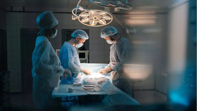 Καρκίνος ωοθηκών: Πώς μια απλή επέμβαση μπορεί να σώσει ζωές