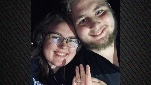 &Theta;&rho;ί&lambda;&epsilon;&rho; &sigma;&tau;&eta; &Mu;&iota;&nu;&epsilon;&sigma;ό&tau;&alpha;: &Kappa;ό&rho;&eta; &upsilon;&pi;&omicron;&psi;ή&phi;&iota;&omicron;&upsilon; &kappa;&upsilon;&beta;&epsilon;&rho;&nu;ή&tau;&eta; &beta;&rho;έ&theta;&eta;&kappa;&epsilon; &nu;&epsilon;&kappa;&rho;ή &mu;&epsilon; &pi;&omicron;&lambda;&lambda;έ&sigmaf; &mu;&alpha;&chi;&alpha;&iota;&rho;&iota;έ&sigmaf;, &kappa;&alpha;&tau;&eta;&gamma;&omicron;&rho;&epsilon;ί&tau;&alpha;&iota; &omicron; &sigma;ύ&zeta;&upsilon;&gamma;ό&sigmaf; &tau;&eta;&sigmaf; &pi;&omicron;&upsilon; &beta;&rho;έ&theta;&eta;&kappa;&epsilon; &kappa;&iota; &alpha;&upsilon;&tau;ό&sigmaf; &mu;&alpha;&chi;&alpha;&iota;&rho;&omega;&mu;έ