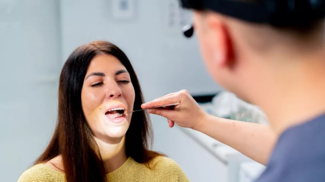 Κάντε δωρεάν εξετάσεις για παθήσεις του στόματος: Πού, πότε και ποια η διαδικασία