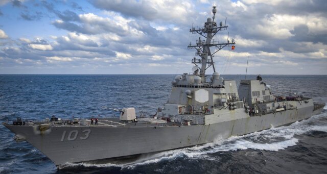 ΔΥΟ ΑΜΕΡΙΚΑΝΙΚΑ ΠΟΛΕΜΙΚΑ ΠΛΟΙΑ ΣΥΓΚΡΟΥΣΤΗΚΑΝ ΣΤΗΝ ΚΑΡΑΙΒΙΚΗ ΣΤΗ ΔΙΑΡΚΕΙΑ ΑΝΕΦΟΔΙΑΣΜΟΥ, ΤΡΑΥΜΑΤΙΣΤΗΚΑΝ ΔΥΟ ΝΑΥΤΕΣ