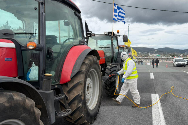 &Sigma;&upsilon;&gamma;&kappa;&epsilon;&nu;&tau;&rho;ώ&nu;&omicron;&nu;&tau;&alpha;&iota; &tau;&alpha; &tau;&rho;&alpha;&kappa;&tau;έ&rho; &sigma;&tau;&alpha; &delta;&iota;ό&delta;&iota;&alpha; &gamma;&iota;&alpha; &nu;&alpha; &xi;&epsilon;&kappa;&iota;&nu;ή&sigma;&omicron;&upsilon;&nu; &gamma;&iota;&alpha; &tau;&omicron; &Sigma;ύ&nu;&tau;&alpha;&gamma;&mu;&alpha;, &pi;&rho;ώ&tau;&alpha; &pi;&epsilon;&rho;&nu;ά&nu;&epsilon; &alpha;&pi;ό &alpha;&pi;&omicron;&lambda;ύ&mu;&alpha;&nu;&sigma;&eta; &gamma;&iota;&alpha; &tau;&eta;&nu; &epsilon;&upsilon;&lambda;&omicron;&gamma;&iota;ά &tau;&omega;&nu; &pi;&rho;&omicron;&beta;ά&tau;&omega;&nu;
