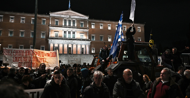 &Pi;&alpha;&rho;&alpha;&tau;&epsilon;&tau;&alpha;&gamma;&mu;έ&nu;&alpha; &tau;&alpha; &tau;&rho;&alpha;&kappa;&tau;έ&rho; έ&xi;&omega; &alpha;&pi;ό &tau;&eta; &Beta;&omicron;&upsilon;&lambda;ή, &omicron;&iota; &alpha;&gamma;&rho;ό&tau;&epsilon;&sigmaf; &theta;&alpha; &delta;&iota;&alpha;&nu;&upsilon;&kappa;&tau;&epsilon;&rho;&epsilon;ύ&sigma;&omicron;&upsilon;&nu; &sigma;&tau;&omicron; &Sigma;ύ&nu;&tau;&alpha;&gamma;&mu;&alpha; - Live &omicron;&iota; &epsilon;&xi;&epsilon;&lambda;ί&xi;&epsilon;&iota;&sigmaf; &alpha;&pi;ό &tau;&omicron; &sigma;&upsilon;&lambda;&lambda;&alpha;&lambda;&eta;&tau;ή&rho;&iota;&omicron;