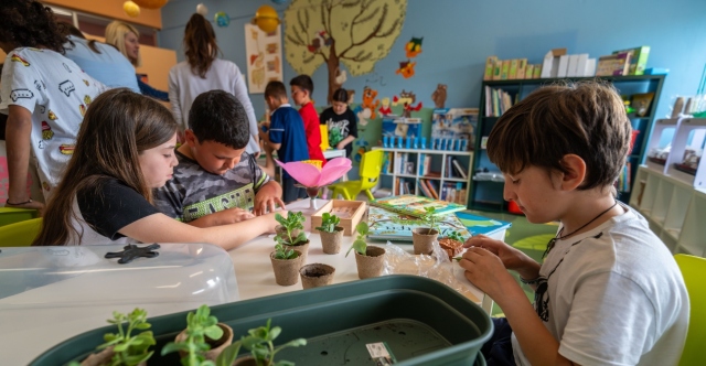 ΤΟ ΜΑΖΙ ΓΙΑ ΤΟ ΠΑΙΔΙ ΣΥΜΠΛΗΡΩΣΕ 30 ΧΡΟΝΙΑ: ΓΙΑ 1 ΕΥΡΩ ΠΡΟΣΦΟΡΑΣ, ΔΗΜΙΟΥΡΓΟΥΝΤΑΙ 7,7 ΕΥΡΩ ΚΟΙΝΩΝΙΚΗΣ ΑΞΙΑΣ