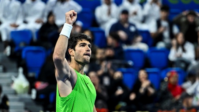 Ασταμάτητος Αλκαράθ: «Εκθρόνισε» τον Ρούμπλεφ στην Ντόχα και οδεύει για το τρόπαιο, βίντεο 