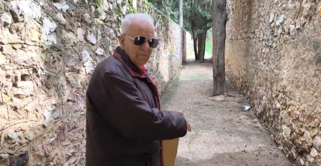 &laquo;&Pi;&omicron;&lambda;&upsilon;&beta;ό&lambda;&alpha; &mu;&pi;&alpha;&sigma;&tau;&alpha;&kappa;&omega;&mu;έ&nu;&alpha; &sigma;&tau;&omicron; &mu;&pi;&epsilon;&tau;ό &kappa;&alpha;&iota; &gamma;&iota;&alpha;&gamma;&iota;ά&delta;&epsilon;&sigmaf; &nu;&alpha; &mu;&omicron;&iota;&rho;&omicron;&lambda;&omicron;&gamma;&omicron;ύ&nu;&raquo;: &Eta; &epsilon;&xi;&omicron;&mu;&omicron;&lambda;ό&gamma;&eta;&sigma;&eta; &tau;&omicron;&upsilon; &kappa;. &Sigma;&tau;&rho;ά&tau;&omicron;&upsilon; &gamma;&iota;&alpha; &tau;&omicron; &Sigma;&kappa;&omicron;&pi;&epsilon;&upsilon;&tau;ή&rho;&iota;&omicron; &tau;&eta;&sigmaf; &Kappa;&alpha;&iota;&sigma;&alpha;&rho;&iota;&alpha;&nu;ή&sigmaf;