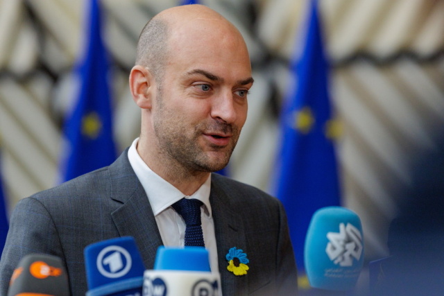 Εκνευρισμός στο Παρίσι για την στάση του πρέσβη των ΗΠΑ: «Δεν εμφανίστηκε» στο γαλλικό ΥΠΕΞ παρά την κλήση του 