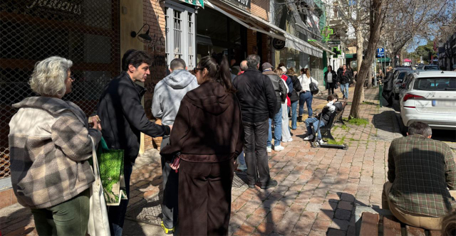 &Omicron;&upsilon;&rho;έ&sigmaf; &gamma;&iota;&alpha; &lambda;&alpha;&gamma;ά&nu;&alpha; &tau;&omicron; &pi;&rho;&omega;ί &tau;&eta;&sigmaf; &Kappa;&alpha;&theta;&alpha;&rho;ά&sigmaf; &Delta;&epsilon;&upsilon;&tau;έ&rho;&alpha;&sigmaf;, &delta;&epsilon;ί&tau;&epsilon; &phi;&omega;&tau;&omicron;&gamma;&rho;&alpha;&phi;ί&epsilon;&sigmaf; &kappa;&alpha;&iota; &beta;ί&nu;&tau;&epsilon;&omicron;