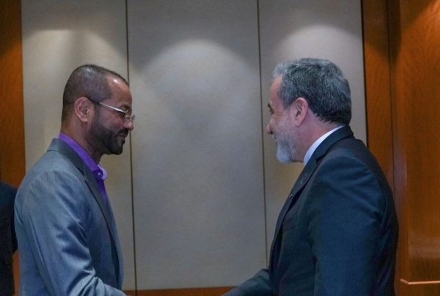 ΤΟ ΙΡΑΝ ΚΑΤΕΘΕΣΕ ΠΡΟΤΑΣΗ ΣΥΜΦΩΝΙΑΣ ΣΤΙΣ ΗΠΑ ΣΤΗ ΓΕΝΕΥΗ: «ΠΑΓΙΑ ΘΕΣΗ Η ΔΙΑΤΗΡΗΣΗ ΤΗΣ ΠΥΡΗΝΙΚΗΣ ΒΙΟΜΗΧΑΝΙΑΣ, ΚΑΜΙΑ ΑΠΟΦΑΣΗ ΓΙΑ ΤΟΝ ΕΜΠΛΟΥΤΙΣΜΟ»