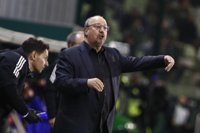 Μπενίτεθ: «Το σημαντικότερο είναι ότι γινόμαστε όλο και καλύτεροι» 