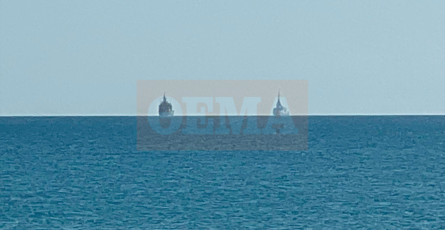 &Omicron;&iota; &epsilon;&lambda;&lambda;&eta;&nu;&iota;&kappa;έ&sigmaf; &phi;&rho;&epsilon;&gamma;ά&tau;&epsilon;&sigmaf; &laquo;&Kappa;ί&mu;&omega;&nu;&raquo; &kappa;&alpha;&iota; &laquo;&Psi;&alpha;&rho;ά&raquo; έ&phi;&tau;&alpha;&sigma;&alpha;&nu; &sigma;&tau;&omicron; &lambda;&iota;&mu;ά&nu;&iota; &tau;&eta;&sigmaf; &Lambda;&epsilon;&mu;&epsilon;&sigma;&omicron;ύ &sigma;&tau;&eta;&nu; &Kappa;ύ&pi;&rho;&omicron;, &delta;&epsilon;ί&tau;&epsilon; &beta;ί&nu;&tau;&epsilon;&omicron;