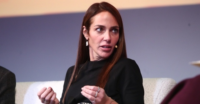 ΔΟΜΝΑ ΜΙΧΑΗΛΙΔΟΥ: ΦΤΙΑΧΝΟΥΜΕ 2.300 ΚΑΤΟΙΚΙΕΣ ΣΕ ΣΤΡΑΤΟΠΕΔΑ ΠΟΥ ΔΕΝ ΧΡΗΣΙΜΟΠΟΙΟΥΝΤΑΙ