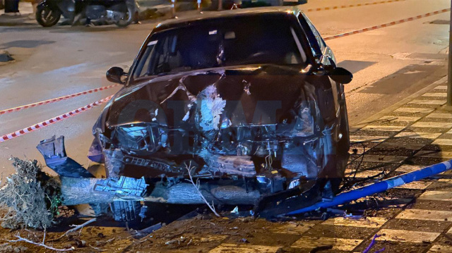 Τραγωδία στη Θεσσαλονίκη: 27χρονος οδηγός έχασε τον έλεγχο του ΙΧ, «σκαρφάλωσε» σε πεζοδρόμιο και σκότωσε 25χρονο 