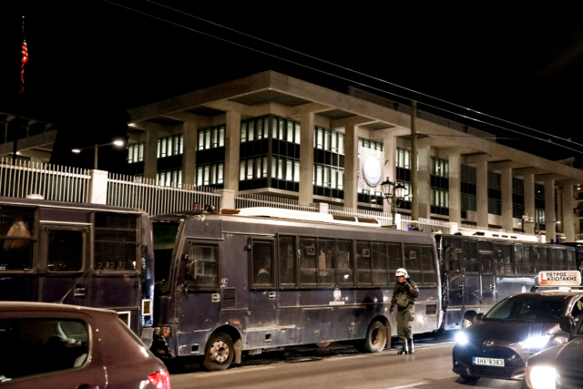 &Alpha;&pi;&omicron;&kappa;&alpha;&tau;&alpha;&sigma;&tau;ά&theta;&eta;&kappa;&epsilon; &eta; &kappa;&upsilon;&kappa;&lambda;&omicron;&phi;&omicron;&rho;ί&alpha; &sigma;&tau;&omicron; &kappa;έ&nu;&tau;&rho;&omicron; &tau;&eta;&sigmaf; &Alpha;&theta;ή&nu;&alpha;&sigmaf; &mu;&epsilon;&tau;ά &tau;&eta; &sigma;&upsilon;&gamma;&kappa;έ&nu;&tau;&rho;&omega;&sigma;&eta; &kappa;&alpha;&iota; &tau;&eta;&nu; &pi;&omicron;&rho;&epsilon;ί&alpha; &tau;&omicron;&upsilon; &Kappa;&Kappa;&Epsilon; &gamma;&iota;&alpha; &tau;&eta;&nu; &Kappa;&omicron;ύ&beta;&alpha;