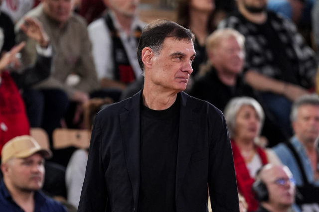 &Mu;&pi;&alpha;&rho;&tau;&zeta;ώ&kappa;&alpha;&sigmaf; &mu;&epsilon;&tau;ά &tau;&eta;&nu; ή&tau;&tau;&alpha; &tau;&omicron;&upsilon; &Omicron;&lambda;&upsilon;&mu;&pi;&iota;&alpha;&kappa;&omicron;ύ &alpha;&pi;ό &tau;&eta; &Mu;&omicron;&nu;&alpha;&kappa;ό: &Epsilon;ί&chi;&alpha;&mu;&epsilon; &kappa;&alpha;&kappa;ή &nu;&omicron;&omicron;&tau;&rho;&omicron;&pi;ί&alpha;, &delta;&iota;&kappa;ό &mu;&omicron;&upsilon; &lambda;ά&theta;&omicron;&sigmaf;