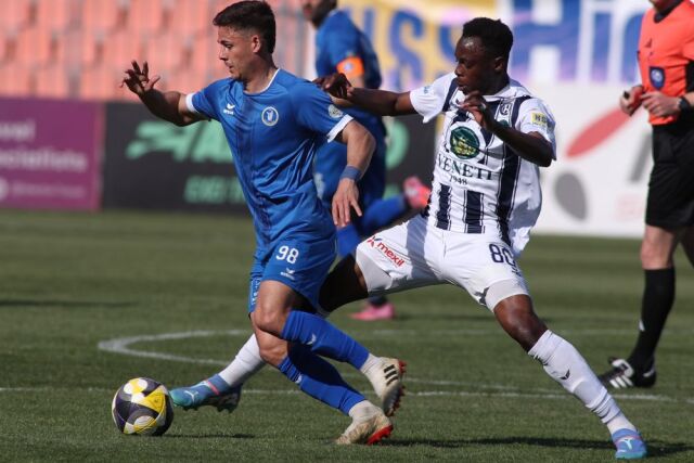 Super League 2: &Iota;&sigma;&omicron;&pi;&alpha;&lambda;ί&epsilon;&sigmaf; &sigma;&tau;&alpha; Play off, &sigma;&pi;&omicron;&upsilon;&delta;&alpha;ί&epsilon;&sigmaf; &nu;ί&kappa;&epsilon;&sigmaf; &gamma;&iota;&alpha; &Pi;&Alpha;&Omicron;&