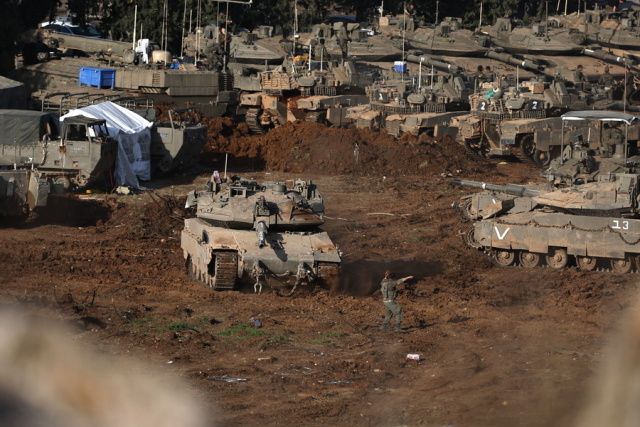 ΤΟ ΙΣΡΑΗΛ ΣΧΕΔΙΑΖΕΙ ΜΕΓΑΛΗ ΧΕΡΣΑΙΑ ΕΠΙΘΕΣΗ ΣΤΟΝ ΛΙΒΑΝΟ, ΑΠΟΚΑΛΥΠΤΕΙ ΤΟ AXIOS: «ΘΑ ΚΑΝΟΥΜΕ Ο,ΤΙ ΚΑΝΑΜΕ ΣΤΗ ΓΑΖΑ»