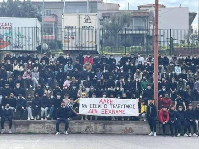 &Sigma;&upsilon;&gamma;&kappa;&lambda;&omicron;&nu;&iota;&sigma;&tau;&iota;&kappa;ή &epsilon;&iota;&kappa;ό&nu;&alpha;: &Omicron; &Kappa;&lambda;&epsilon;&omicron;&mu;έ&nu;&eta;&sigmaf; &pi;&omicron;&upsilon; &delta;&omicron;&lambda;&omicron;&phi;&omicron;&nu;ή&theta;&eta;&kappa;&epsilon; &sigma;&tau;&alpha; 20 &tau;&omicron;&upsilon; &chi;&rho;ό&nu;&iota;&alpha;, &kappa;&rho;&alpha;&tau;&omicron;ύ&sigma;&epsilon; &tau;&omicron; &pi;&alpha;&nu;ό &gamma;&iota;&alpha; &tau;&omicron;&nu; Ά&lambda;&kappa;&eta; &omega;&sigmaf; &mu;&alpha;&theta;&eta;&tau;ή&sigmaf; &sigma;&tau;&omicron; &Gamma;&upsilon;&mu;&nu;ά&sigma;&iota;&omicron; &Sigma;&upsilon;&kappa;&epsilon;ώ&nu;