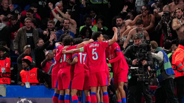 &Pi;&rho;&omicron;&kappa;&rho;ί&sigma;&epsilon;&iota;&sigmaf; &chi;&omega;&rho;ί&sigmaf; &delta;&rho;ά&mu;&alpha; &gamma;&iota;&alpha; &tau;&alpha; &phi;&alpha;&beta;&omicron;&rho;ί &sigma;&tau;&omicron; Champions League: &Eta; &Pi;&alpha;&rho;ί 3-0 &tau;&eta;&nu; &Tau;&sigma;έ&lambda;&sigma;&iota;, &eta; &Rho;&epsilon;ά&lambda; 2-1 &tau;&eta; &Sigma;ί&tau;&iota;, &eta; Ά&rho;&sigma;&epsilon;&nu;&alpha;&lambda; 2-0 &tau;&eta; &Lambda;έ&beta;&epsilon;&rho;&kappa;&omicron;&upsilon;&zeta;&epsilon;&nu;, &delta;&epsilon;ί&tau;&epsilon; &tau;&alpha; &gamma;&kappa;&omicron;&lambda;