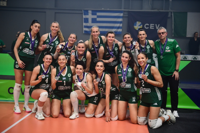Challenge Cup &beta;ό&lambda;&epsilon;ϊ &gamma;&upsilon;&nu;&alpha;&iota;&kappa;ώ&nu;: Έ&delta;&omega;&sigma;&epsilon; &mu;ά&chi;&eta; &sigma;&tau;&omicron;&nu; 2&omicron; &tau;&epsilon;&lambda;&iota;&kappa;ό &alpha;&lambda;&lambda;ά έ&chi;&alpha;&sigma;&epsilon; &tau;&eta;&nu; &kappa;&omicron;ύ&pi;&alpha; &sigma;&tau;&eta; &Gamma;&lambda;&upsilon;&phi;ά&delta;&alpha; &omicron; &Pi;&alpha;&nu;&alpha;&theta;&eta;&nu;&alpha;ϊ&kappa;ό&sigmaf;, 3-0 &alpha;&pi;ό &tau;&eta; &Beta;&alpha;&lambda;&epsilon;&phi;ό&lambda;&iota;&alpha;