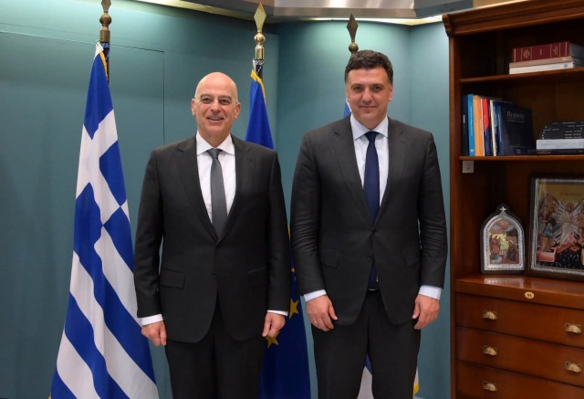 &Sigma;&upsilon;&nu;ά&nu;&tau;&eta;&sigma;&eta; &Delta;έ&nu;&delta;&iota;&alpha; - &Kappa;&iota;&kappa;ί&lambda;&iota;&alpha; &gamma;&iota;&alpha; &tau;&eta; &sigma;&chi;&epsilon;&delta;ί&alpha;&sigma;&eta; &kappa;&alpha;&iota; &nu;&alpha;&upsilon;&pi;ή&gamma;&eta;&sigma;&eta; &tau;&omicron;&upsilon; &Epsilon;&theta;&nu;&iota;&kappa;&omicron;ύ &Pi;&lambda;&omicron;ί&omicron;&upsilon;