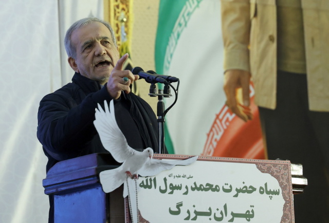 ΤΟ ΙΣΡΑΗΛ «ΥΠΟΧΡΕΩΘΗΚΕ ΝΑ ΚΗΡΥΞΕΙ ΕΚΕΧΕΙΡΙΑ» ΣΤΟΝ ΛΙΒΑΝΟ, ΛΕΕΙ Ο ΠΕΖΕΣΚΙΑΝ: «ΔΕΝ ΕΧΟΥΜΕ ΕΠΙΔΙΩΞΗ ΓΙΑ ΠΥΡΗΝΙΚΑ ΟΠΛΑ»