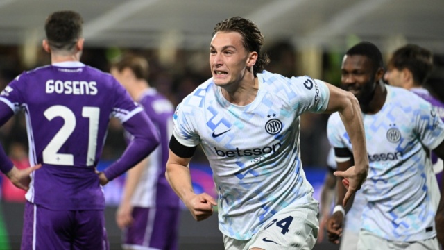 Serie A: &Tau;&rho;ί&tau;&eta; &sigma;&epsilon;&rho;ί &laquo;&gamma;&kappa;έ&lambda;&alpha;&raquo; &gamma;&iota;&alpha; &tau;&eta;&nu; Ί&nu;&tau;&epsilon;&rho;, 1-1 &mu;&epsilon; &tau;&eta; &Phi;&iota;&omicron;&rho;&epsilon;&nu;&tau;ί&nu;&alpha;, &delta;&epsilon;ί&tau;&epsilon; &tau;&alpha; &gamma;&kappa;&omicron;&lambda;