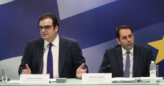 Live &eta; &epsilon;&xi;&epsilon;&iota;&delta;ί&kappa;&epsilon;&upsilon;&sigma;&eta; &tau;&omega;&nu; &mu;έ&tau;&rho;&omega;&nu; &sigma;&tau;ή&rho;&iota;&xi;&eta;&sigmaf; &lambda;ό&gamma;&omega; &tau;&omicron;&upsilon; &pi;&omicron;&lambda;έ&mu;&omicron;&upsilon; &sigma;&tau;&eta; &Mu;έ&sigma;&eta; &Alpha;&nu;&alpha;&tau;&omicron;&lambda;ή