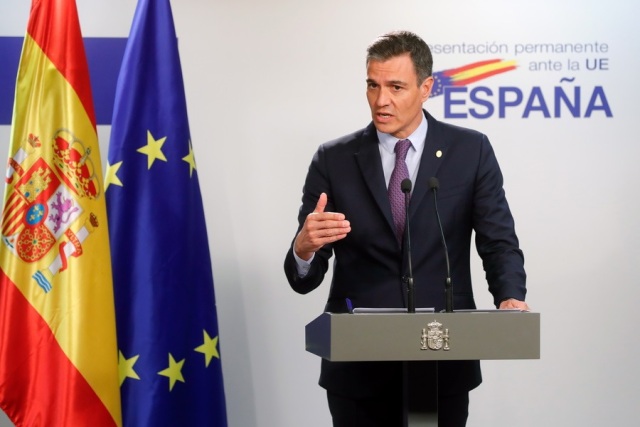 &Iota;&sigma;&pi;&alpha;&nu;ί&alpha;: &Mu;ί&nu;&iota; &alpha;&nu;&alpha;&sigma;&chi;&eta;&mu;&alpha;&tau;&iota;&sigma;&mu;ό&sigmaf; &mu;&epsilon; &tau;&omicron;&nu; &upsilon;&pi;&omicron;&upsilon;&rho;&gamma;ό &Omicron;&iota;&kappa;&omicron;&nu;&omicron;&mu;&iota;&kappa;ώ&nu; &nu;&alpha; &alpha;&nu;&alpha;&lambda;&alpha;&mu;&beta;ά&nu;&epsilon;&iota; &kappa;&alpha;&iota; &alpha;&nu;&tau;&iota;&pi;&rho;ό&epsilon;&delta;&rho;&omicron;&sigmaf; &tau;&eta;&sigmaf; &kappa;&upsilon;&beta;έ&rho;&nu;&eta;&sigma;&eta;&sigmaf; &Sigma;ά&nu;&tau;&sigma;&epsilon;&theta;