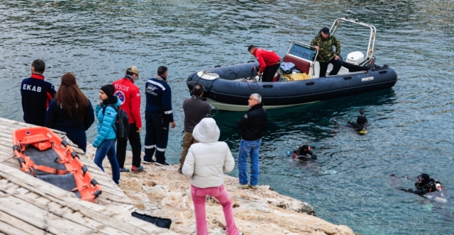 ΣΗΜΕΡΑ Η ΕΠΙΧΕΙΡΗΣΗ ΑΝΑΣΥΡΣΗΣ ΤΟΥ 34ΧΡΟΝΟΥ ΔΥΤΗ ΑΠΟ ΤΟ ΠΗΓΑΔΙ ΤΟΥ ΔΙΑΒΟΛΟΥ ΣΤΗ ΒΟΥΛΙΑΓΜΕΝΗ, ΘΑ ΔΙΑΡΚΕΣΕΙ ΠΑΝΩ ΑΠΟ 1,5 ΩΡΑ