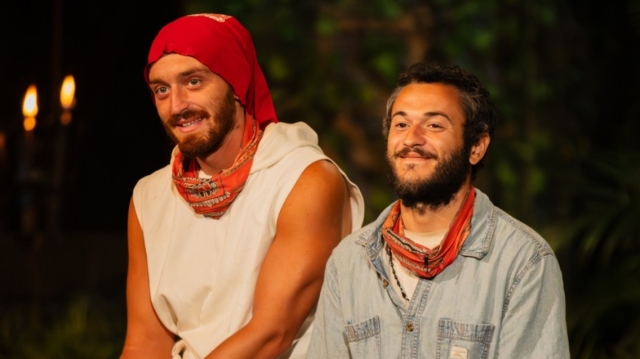 Survivor: &Eta; &nu;έ&alpha; &alpha;&gamma;&omega;&nu;&iota;&sigma;&tau;&iota;&kappa;ή &epsilon;&beta;&delta;&omicron;&mu;ά&delta;&alpha; &xi;&epsilon;&kappa;&iota;&nu;ά &mu;&epsilon; έ&nu;&alpha; &mu;&epsilon;&gamma;ά&lambda;&omicron; &delta;ί&lambda;&eta;&mu;&mu;&alpha;