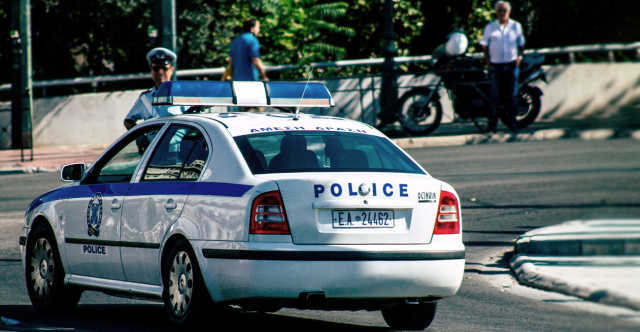 ΣΥΝΕΛΗΦΘΗ 42ΧΡΟΝΟΣ ΣΤΗ ΝΙΚΑΙΑ ΓΙΑ ΑΠΑΤΕΣ ΜΕ ΚΡΥΠΤΟΝΟΜΙΣΜΑΤΑ, ΠΑΝΩ ΑΠΟ 370.000 ΕΥΡΩ ΤΑ ΚΕΡΔΗ ΤΟΥ