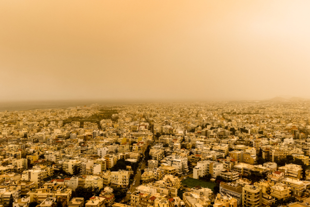 ΕΡΧΕΤΑΙ ΞΑΝΑ ΣΚΟΝΗ ΑΠΟ ΤΗΝ ΑΦΡΙΚΗ ΤΟ ΣΑΒΒΑΤΟ, ΠΟΙΕΣ ΠΕΡΙΟΧΕΣ ΘΑ ΕΠΗΡΕΑΣΤΟΥΝ ΠΕΡΙΣΣΟΤΕΡΟ
