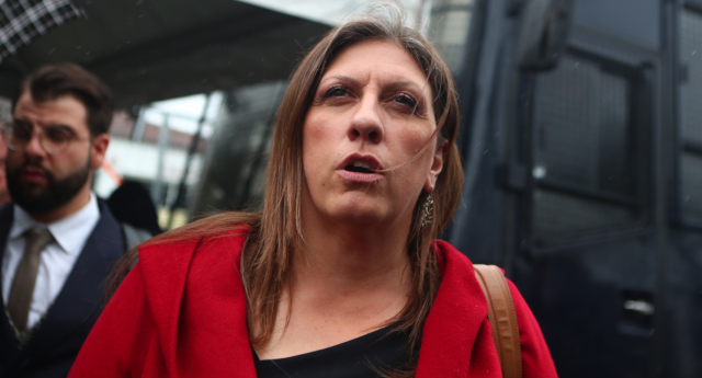 ΕΝΩΣΗ ΕΙΣΑΓΓΕΛΕΩΝ ΓΙΑ ΚΩΝΣΤΑΝΤΟΠΟΥΛΟΥ: ΑΣΧΗΜΟΝΕΙ ΚΑΙ ΠΑΡΑΝΟΜΕΙ ΣΕ ΚΑΘΕ ΤΗΣ ΠΑΡΑΣΤΑΣΗ ΕΝΩΠΙΟΝ ΤΟΥ ΔΙΚΑΣΤΗΡΙΟΥ